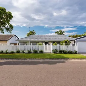 Renovated Pet Friendly House Maroochydore