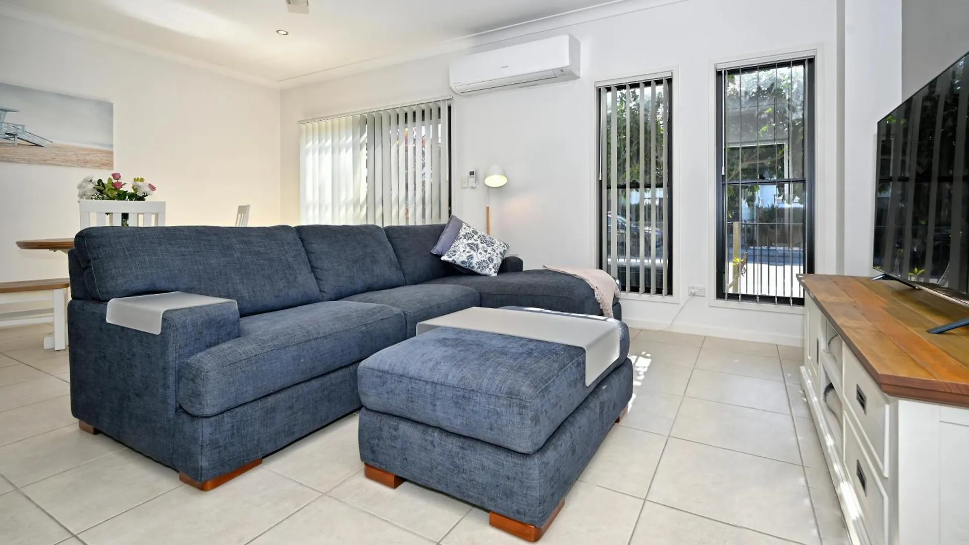 Holiday home Stylish Maroochydore Delight - 3 Bed, 2 Bath Australia