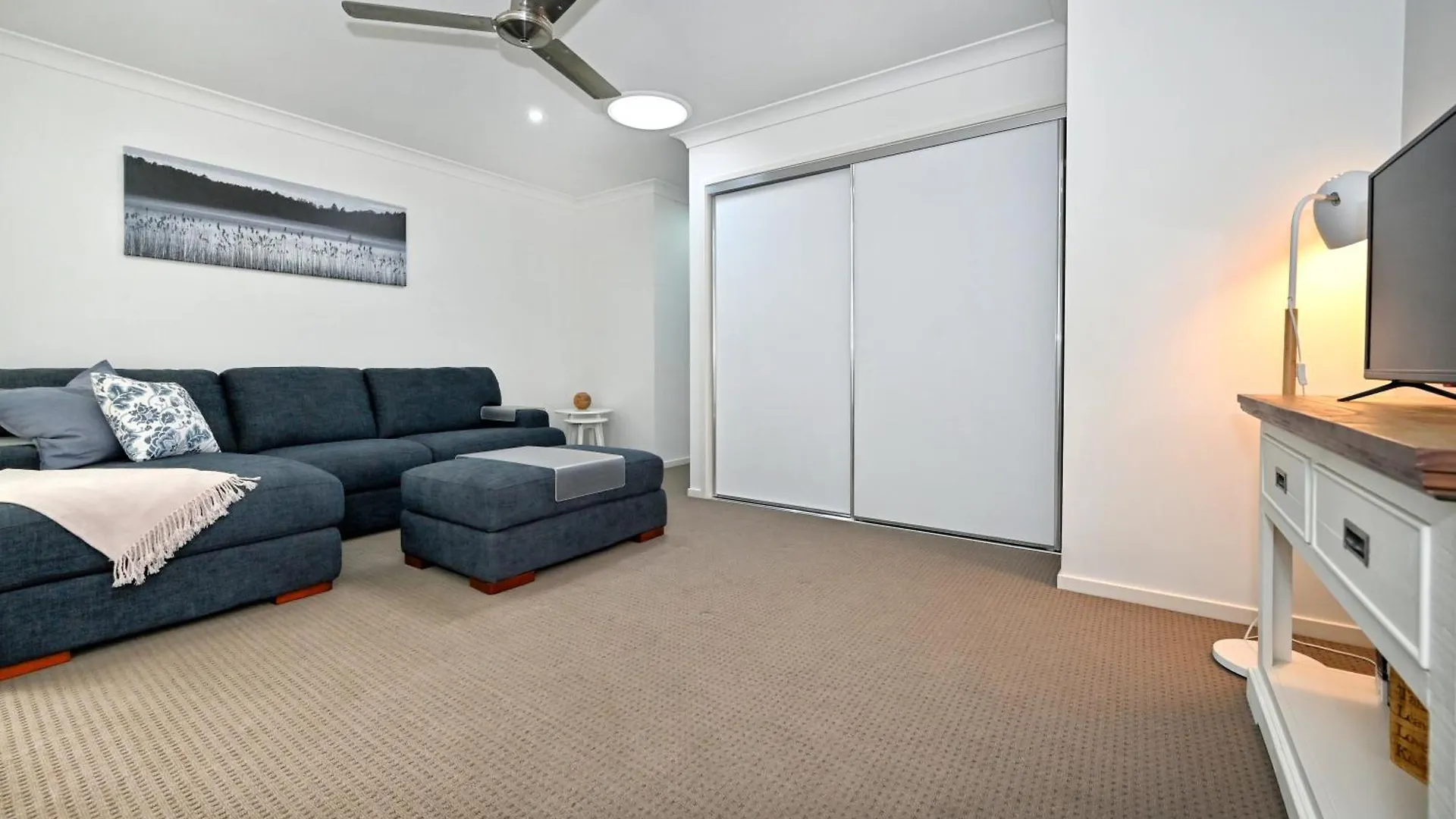 Stylish Maroochydore Delight - 3 Bed, 2 Bath Holiday home