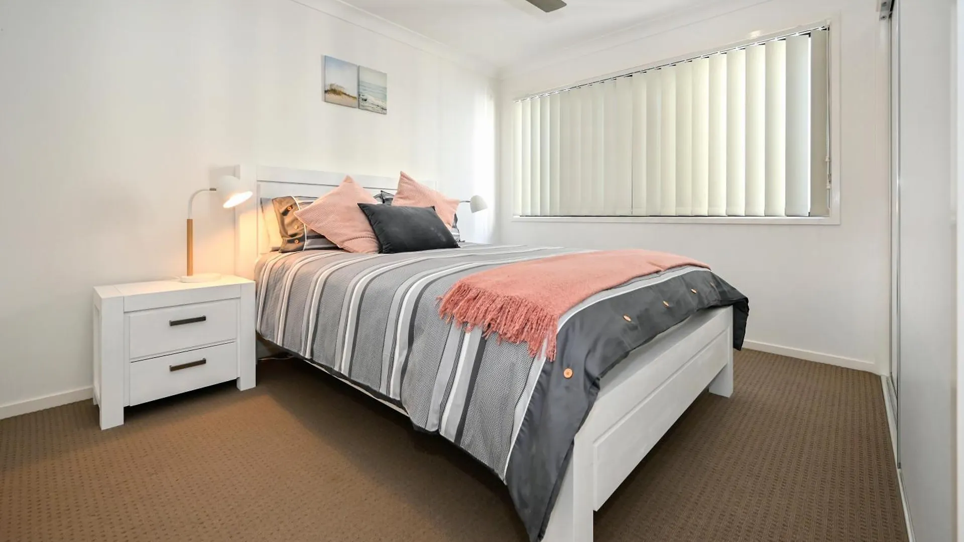 Stylish Maroochydore Delight - 3 Bed, 2 Bath 0*,  Australia