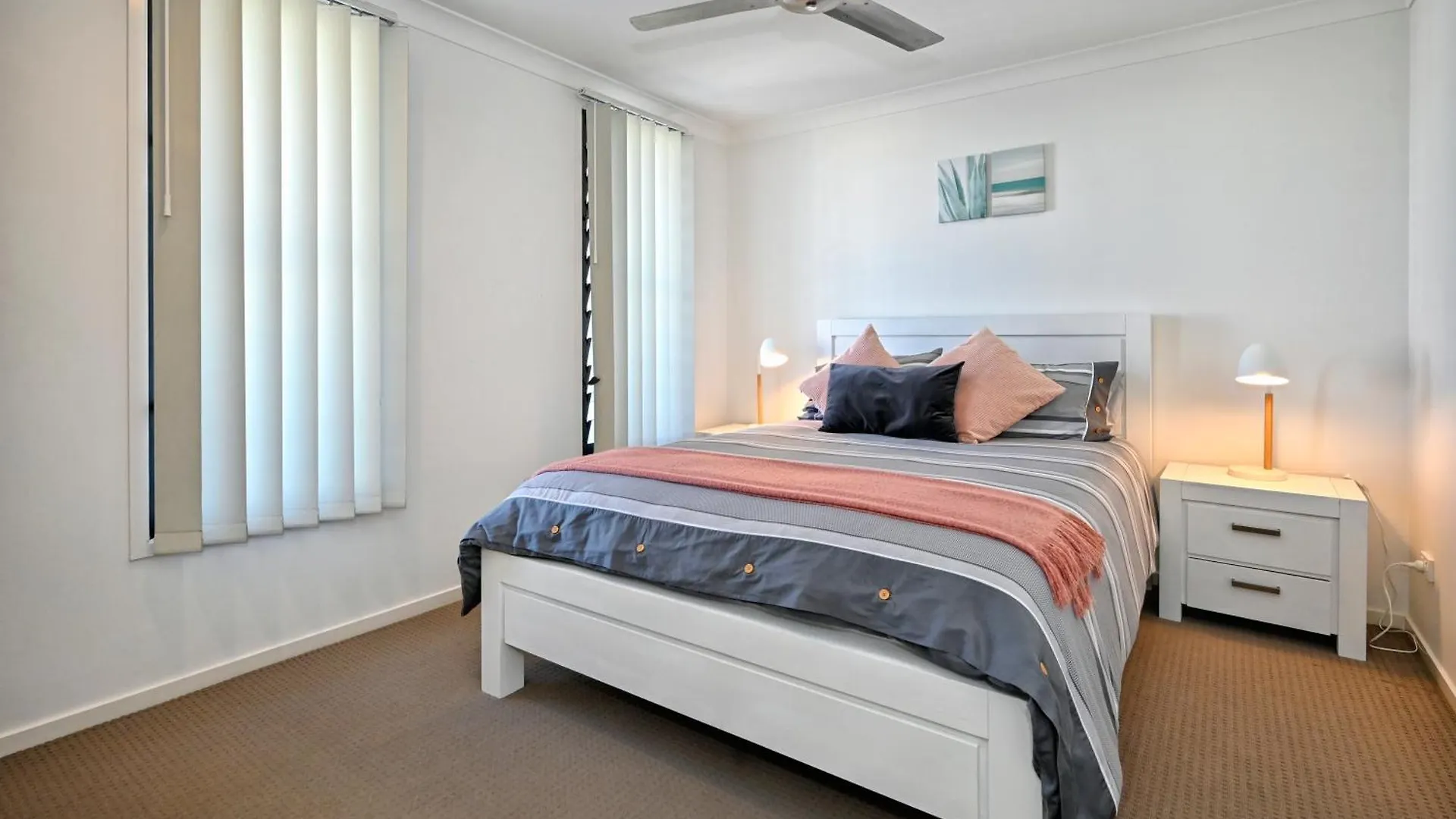 Stylish Maroochydore Delight - 3 Bed, 2 Bath Holiday home