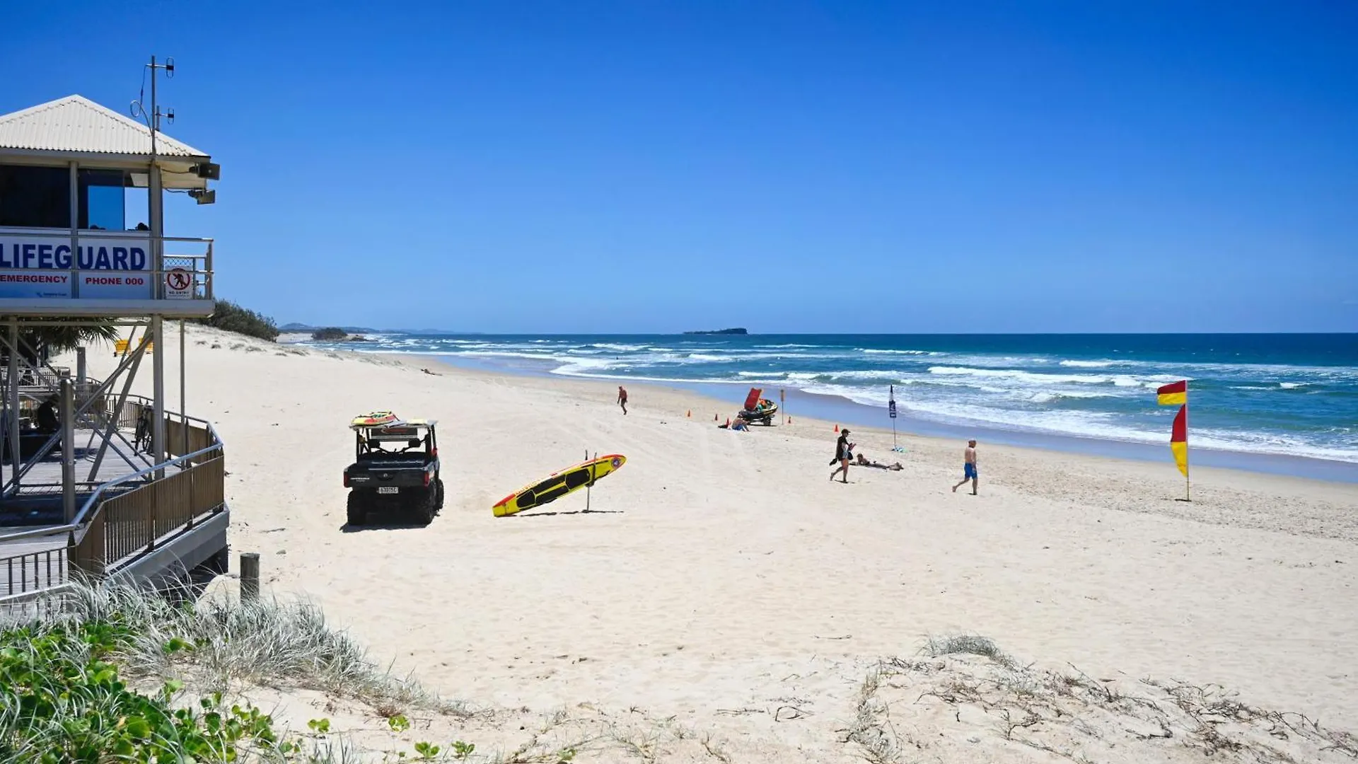 Stylish Maroochydore Delight - 3 Bed, 2 Bath